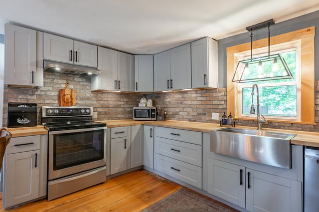 241 Pembroke Street, Pembroke, NH 03275