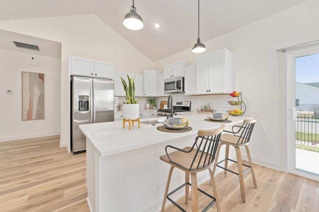 2138 W Elk Ridge Ave, Goddard, KS 67052