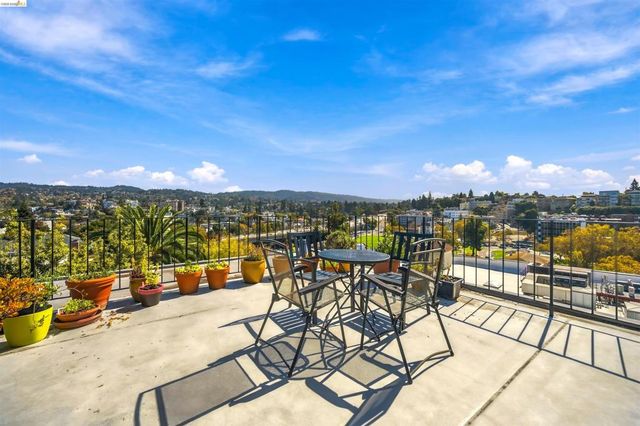 427 Lagunitas Ave 305, Oakland, CA 94610