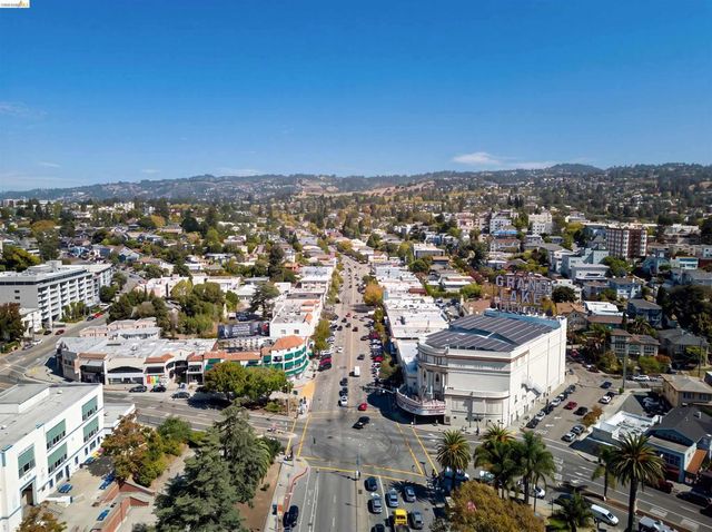 427 Lagunitas Ave 305, Oakland, CA 94610