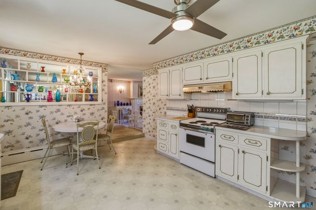 29 Glenview Drive, Bristol, CT 06010
