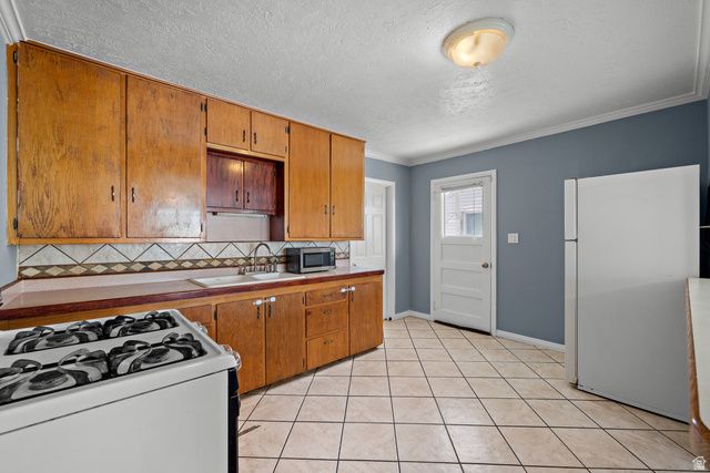 864 E 100 S, Payson, UT 84651