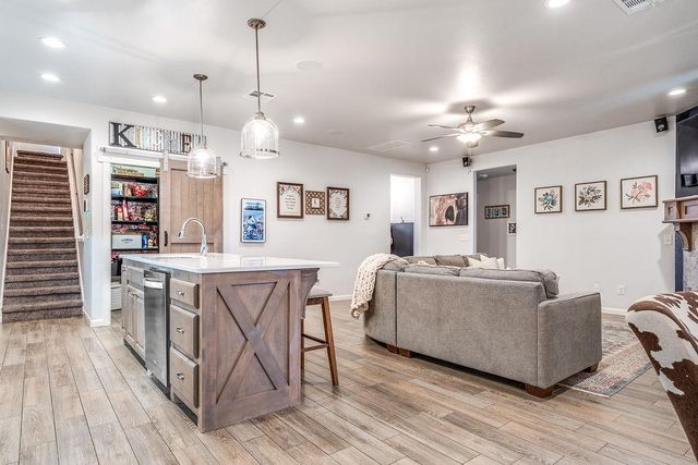 11036 NW 20th Street, Yukon, OK 73099