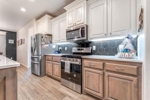 11036 NW 20th Street, Yukon, OK 73099