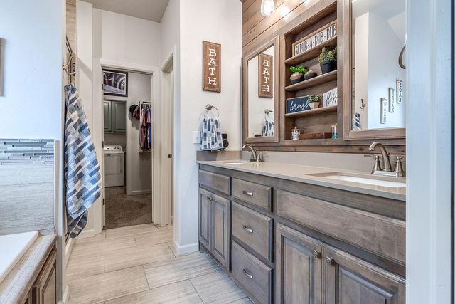 11036 NW 20th Street, Yukon, OK 73099