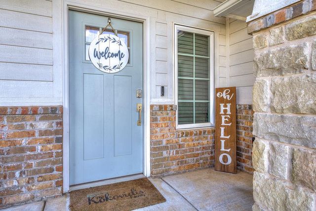 11036 NW 20th Street, Yukon, OK 73099