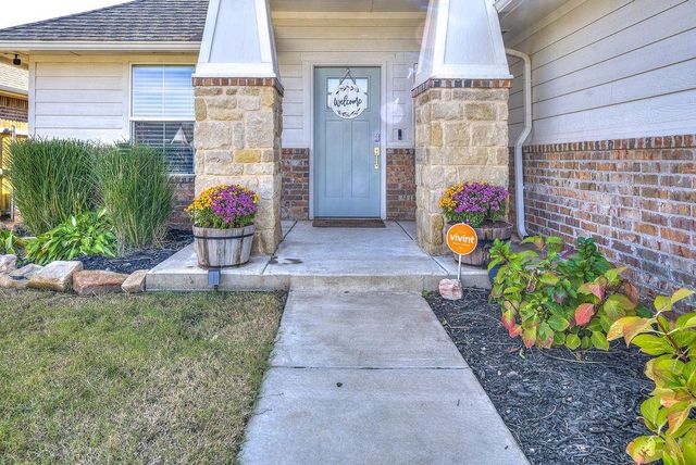 11036 NW 20th Street, Yukon, OK 73099