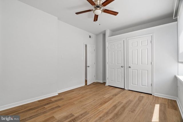 2105 N 17TH ST, Philadelphia, PA 19121