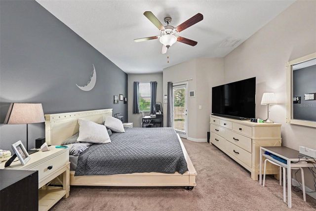 28504 TRANQUIL LAKE CIRCLE, Wesley Chapel, FL 33543