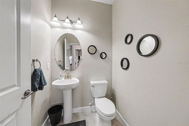 28504 TRANQUIL LAKE CIRCLE, Wesley Chapel, FL 33543