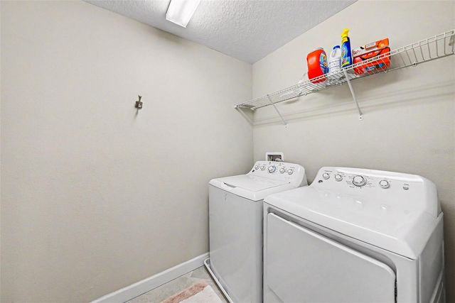 28504 TRANQUIL LAKE CIRCLE, Wesley Chapel, FL 33543