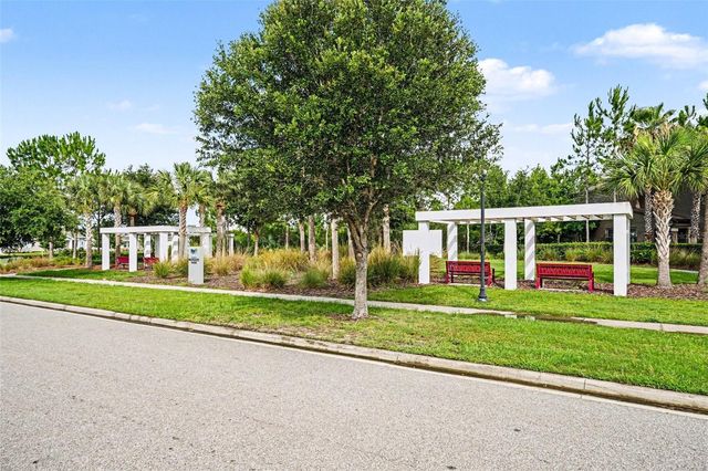 28504 TRANQUIL LAKE CIRCLE, Wesley Chapel, FL 33543