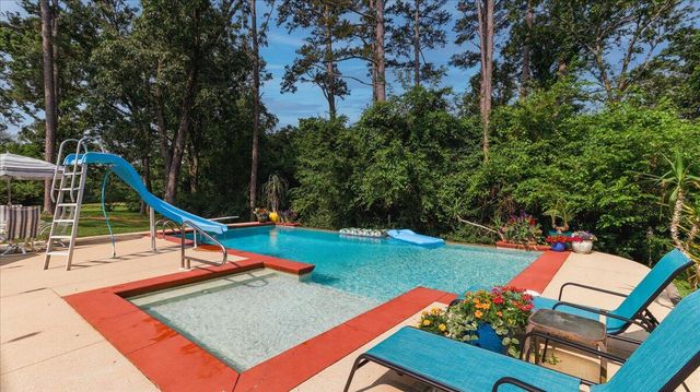 1078 Private Road 8572, West Plains, MO 65775