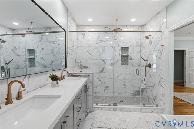 28 E Lower Tuckahoe Rd, Richmond, VA 23238
