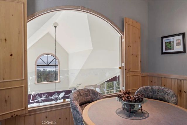 432 Grizzly Road, Lake Arrowhead, CA 92352