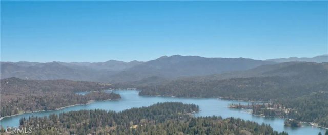 432 Grizzly Road, Lake Arrowhead, CA 92352