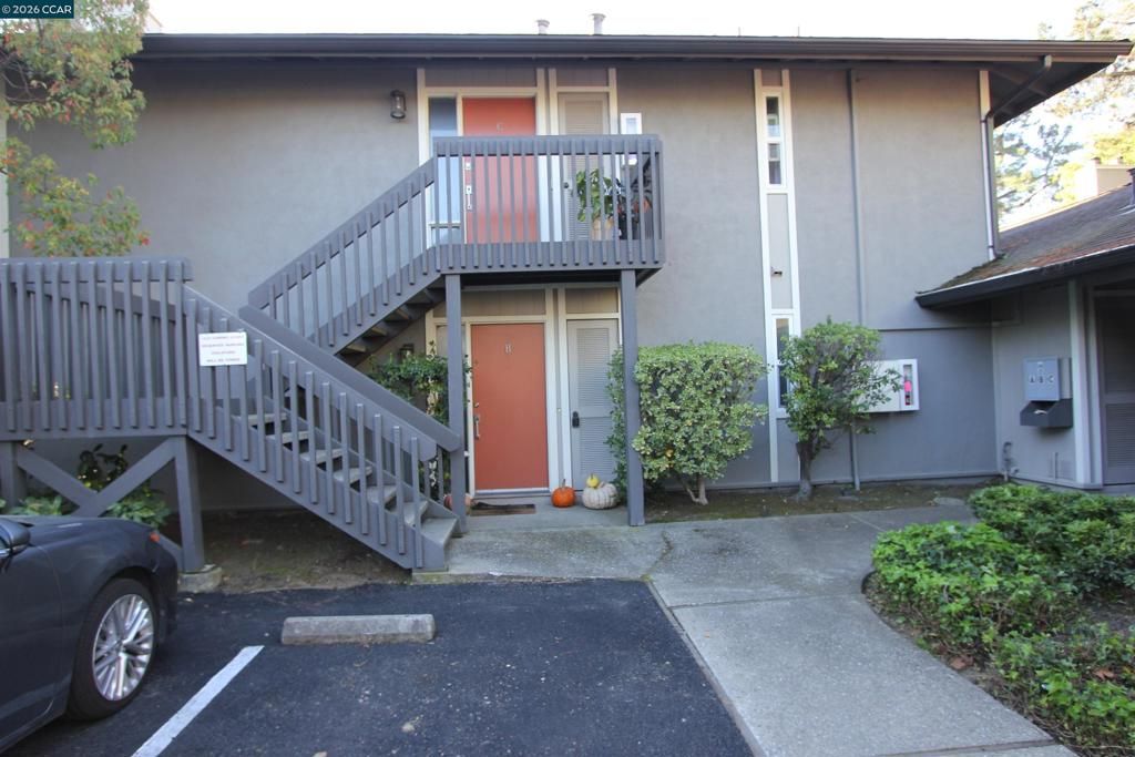 Image 11 of property listing at Address unavailable.