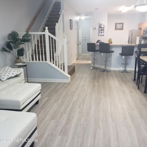 3750 SILVER BLUFF Boulevard 902, Orange Park, FL 32065