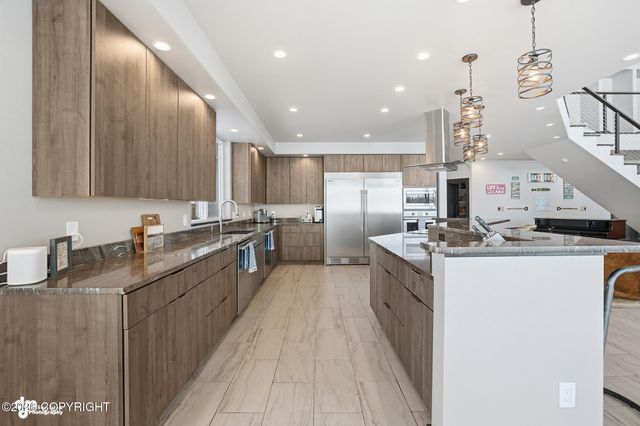 36070 Lakeshore Drive, Soldotna, AK 99669