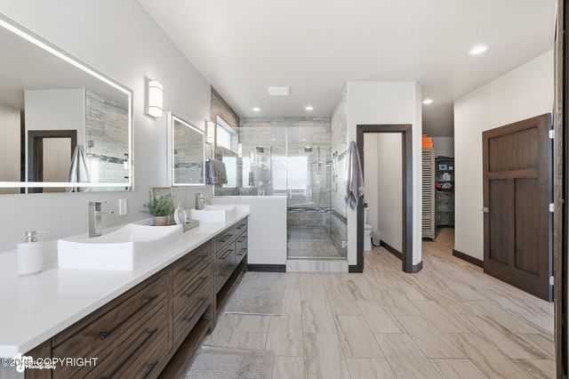 36070 Lakeshore Drive, Soldotna, AK 99669