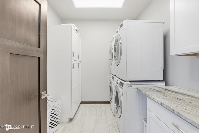 36070 Lakeshore Drive, Soldotna, AK 99669