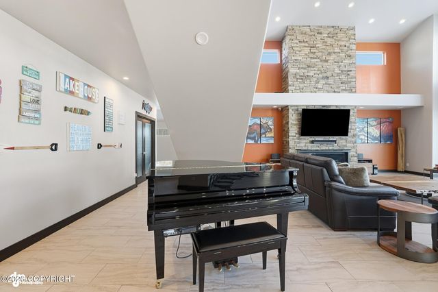 36070 Lakeshore Drive, Soldotna, AK 99669