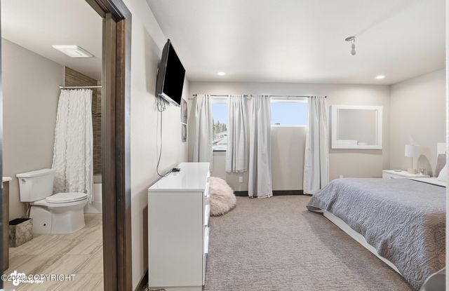 36070 Lakeshore Drive, Soldotna, AK 99669