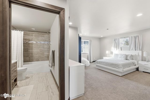 36070 Lakeshore Drive, Soldotna, AK 99669