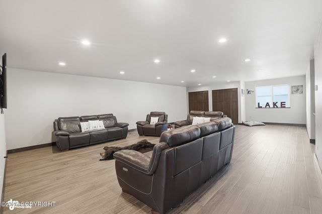 36070 Lakeshore Drive, Soldotna, AK 99669