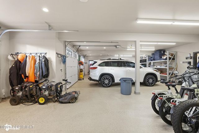 36070 Lakeshore Drive, Soldotna, AK 99669