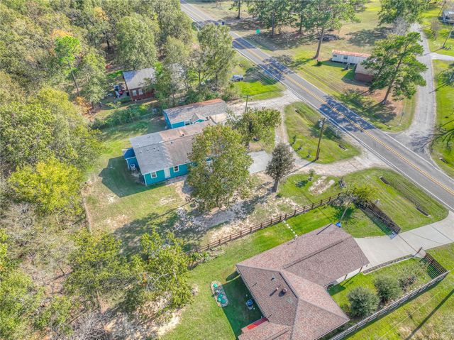 2521 Fm 3277, Livingston, TX 77351