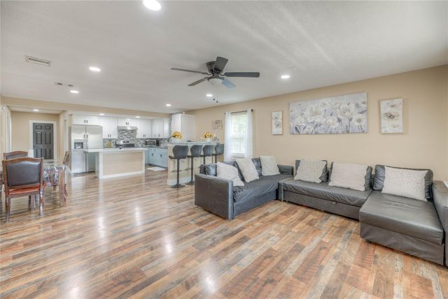 2521 Fm 3277, Livingston, TX 77351