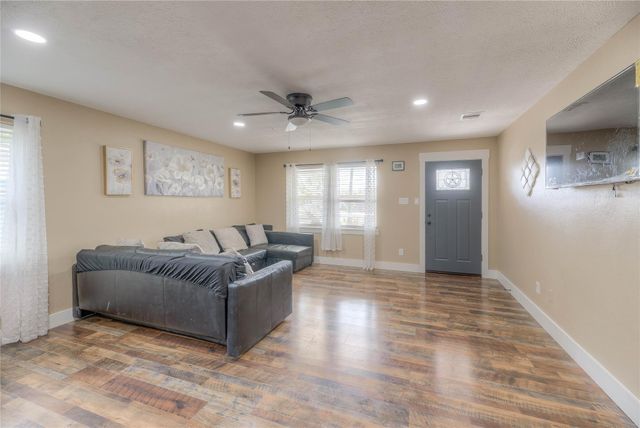 2521 Fm 3277, Livingston, TX 77351