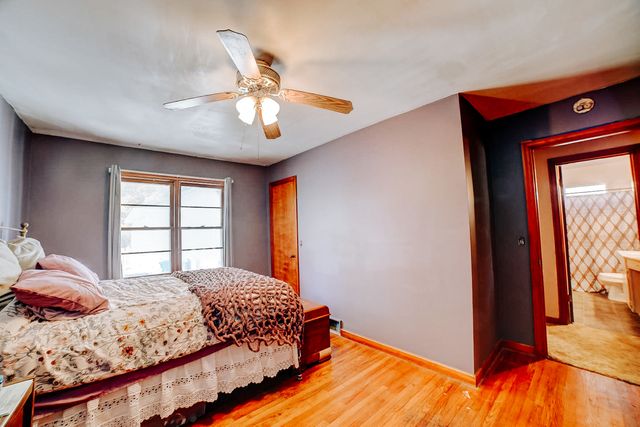 615 S 5th Street, Watseka, IL 60970