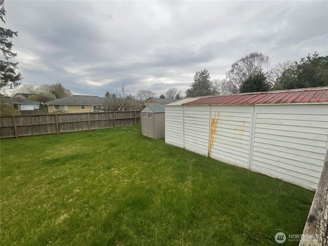 545 SE O'LEARY Street, Oak Harbor, WA 98277