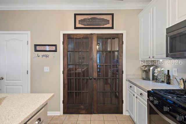 8 Savannah Oak Dr, Bluffton, SC 29910