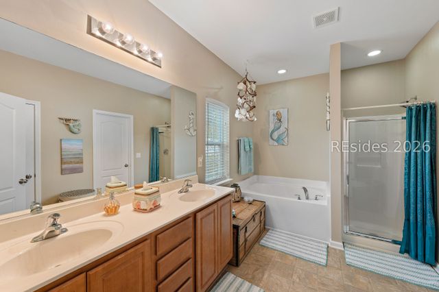 8 Savannah Oak Dr, Bluffton, SC 29910