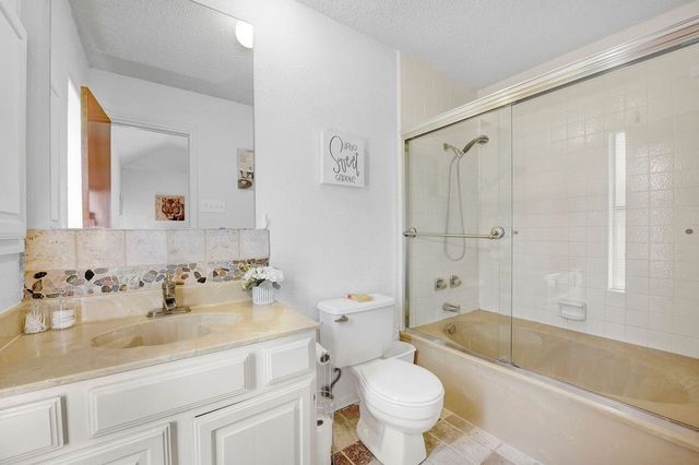 4823 Hollow Ridge Road, Dallas, TX 75227