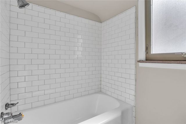 4870 W 14th Street, Cleveland, OH 44109