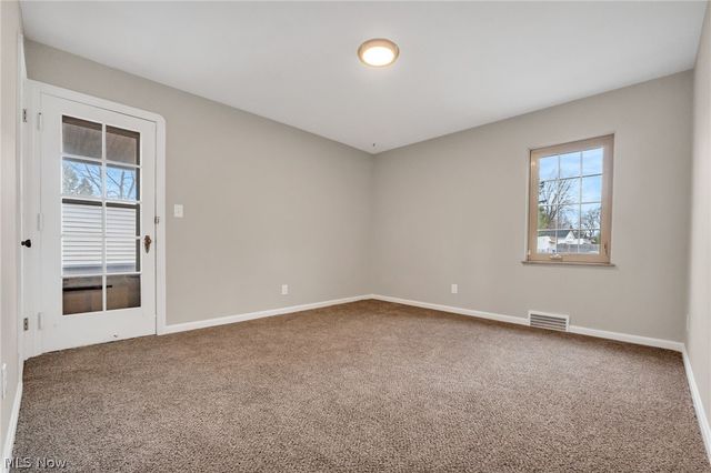 4870 W 14th Street, Cleveland, OH 44109