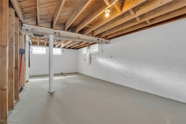 4870 W 14th Street, Cleveland, OH 44109