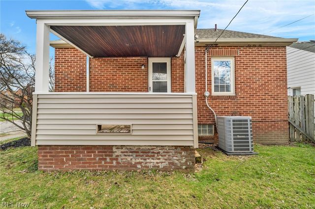 4870 W 14th Street, Cleveland, OH 44109