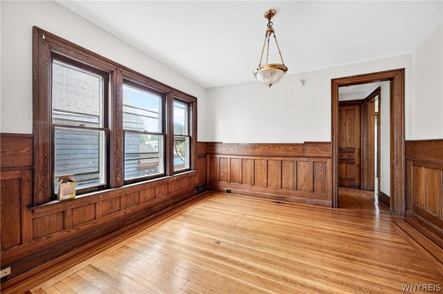 289 Auburn Avenue, Buffalo, NY 14213