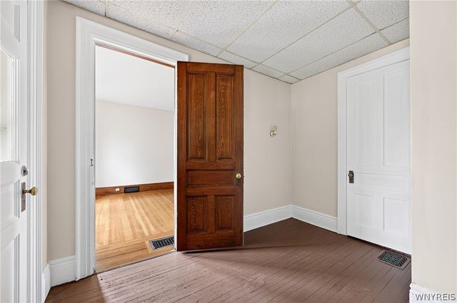 289 Auburn Avenue, Buffalo, NY 14213