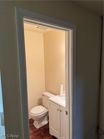 20930 Halworth Road, Shaker Heights, OH 44122