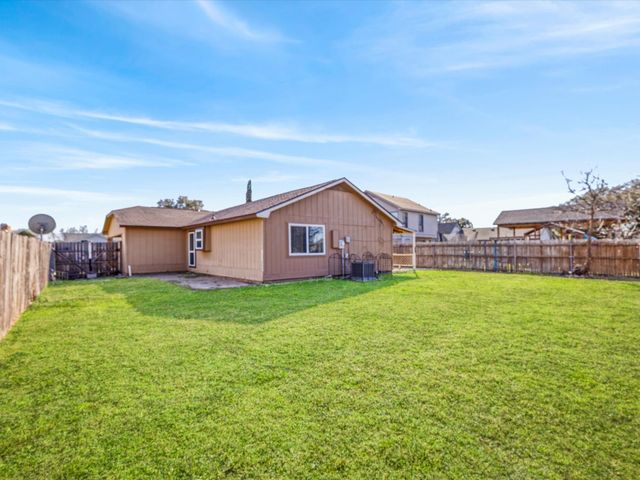 4621 Riverpark Drive, Fort Worth, TX 76137