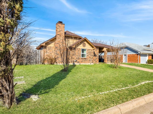 4621 Riverpark Drive, Fort Worth, TX 76137