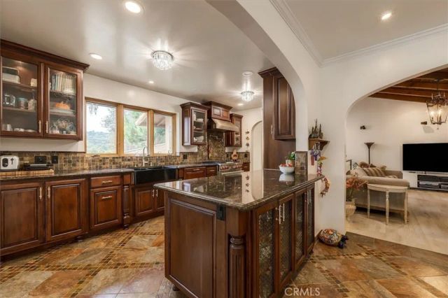 4057 Via Pavion, Palos Verdes Estates, CA 90274