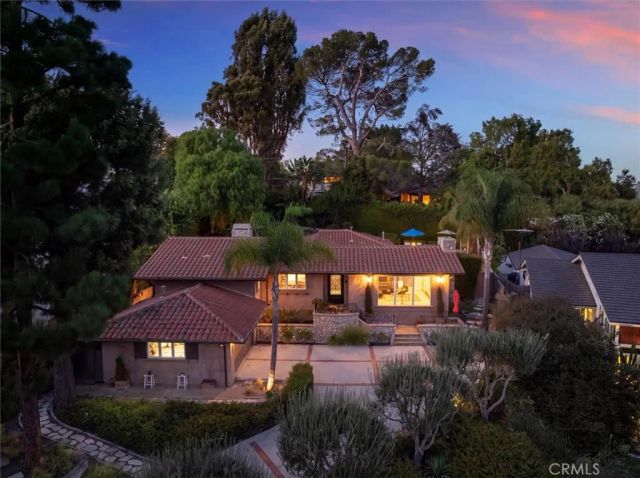 4057 Via Pavion, Palos Verdes Estates, CA 90274