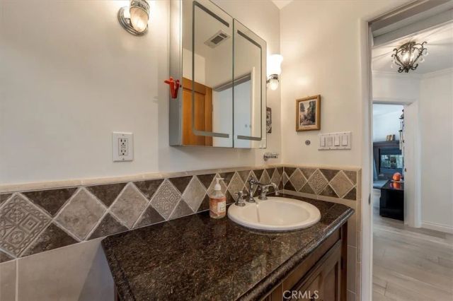 4057 Via Pavion, Palos Verdes Estates, CA 90274